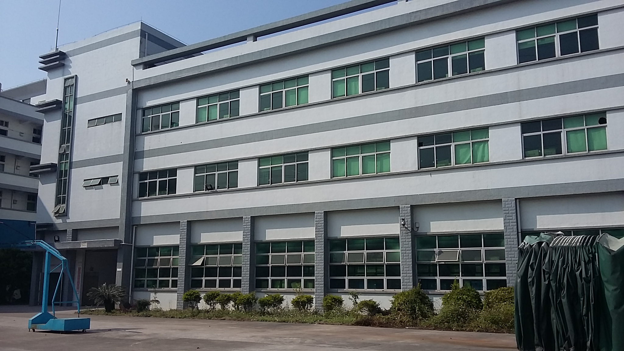 东莞横沥新出独院标准厂房分租一楼2000平方厂房出租