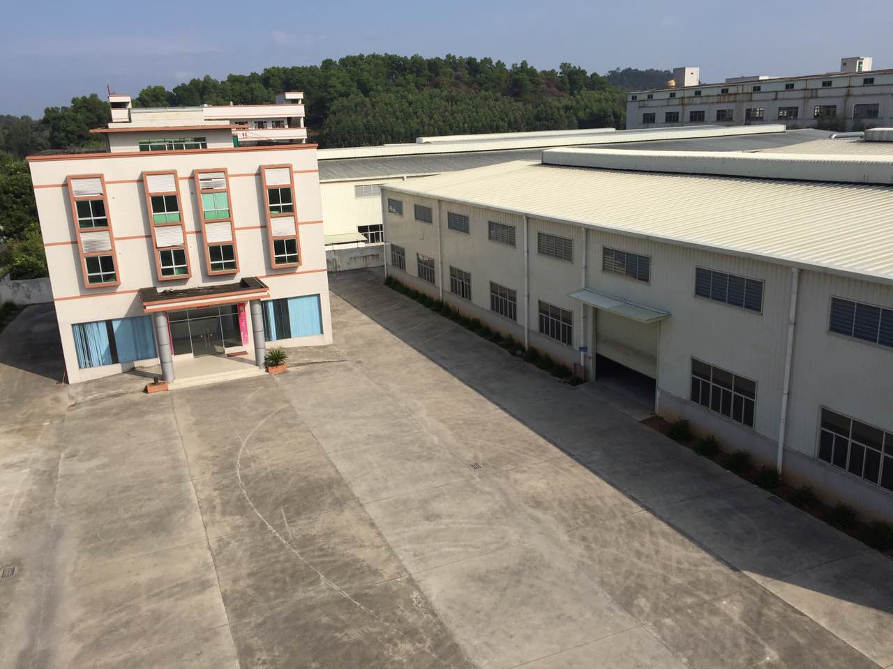 东莞茶山独院单一层钢结构厂房4300平方厂房出租带喷淋消防